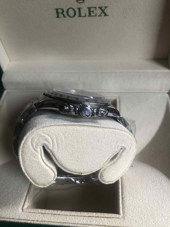 16520 A serial（高級時計）の商品画像 - 査定依頼日：2025年10月18日 - 最高査定価格：4,150,000円