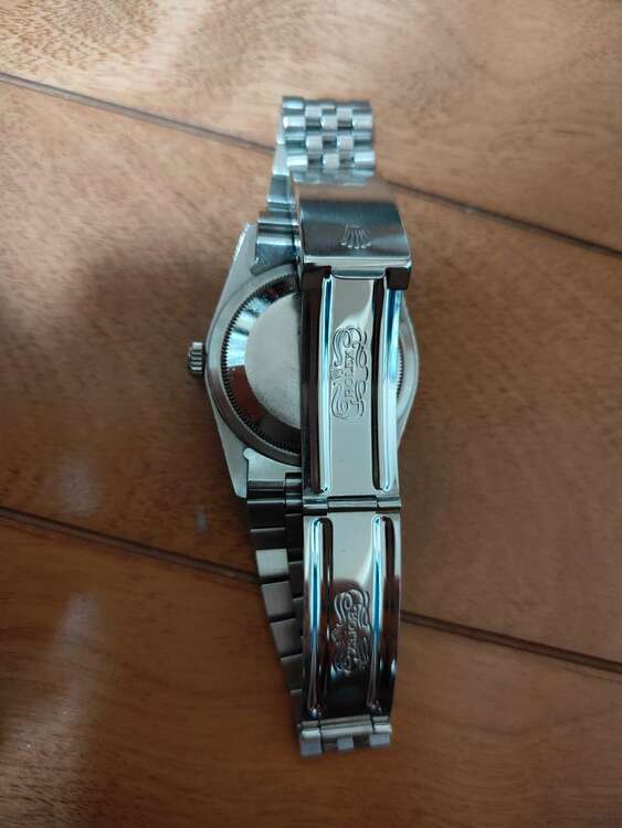 ロレックス デイデイト 16234（高級時計）の商品画像 - 査定依頼日：2025年3月11日 - 最高査定価格：850,000円