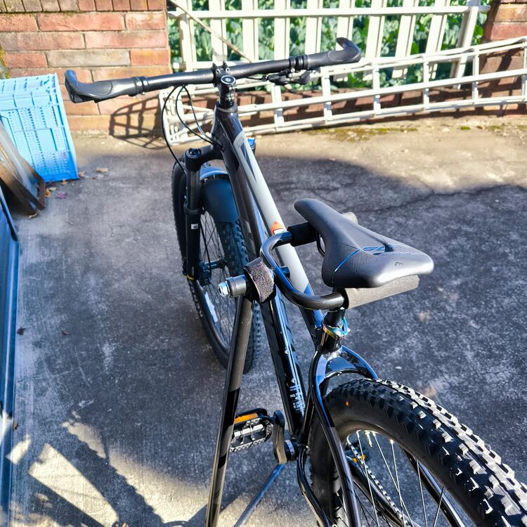 MERIDA BIG TRAIL 400（自転車）の商品画像 - 査定依頼日：2025年11月29日 - 最高査定価格：28,000円