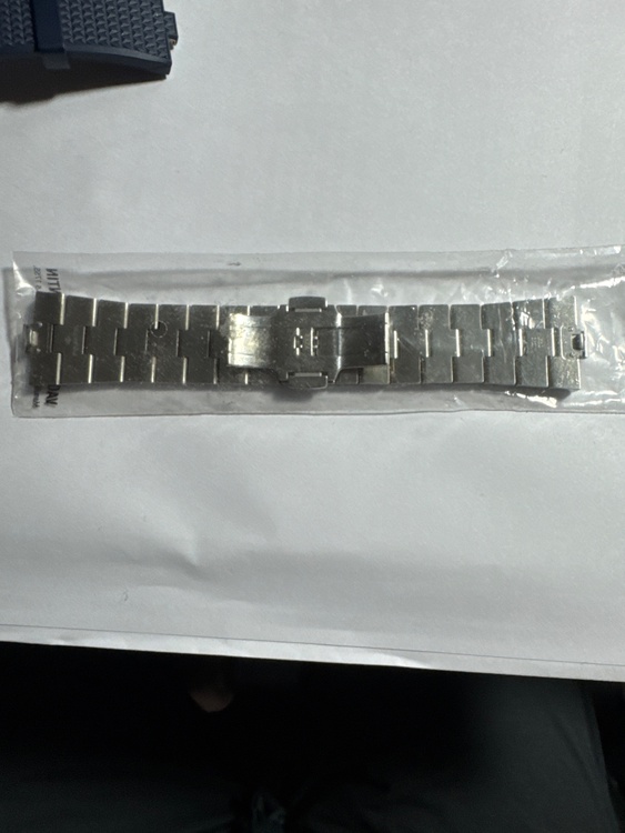 ヴァシュロン コンスタンタン オーヴァーシーズ 4500V/110V-Ｂ12（高級時計）の商品画像 - 査定依頼日：2025年12月6日 - 最高査定価格：3,450,000円