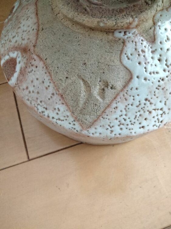 抹茶茶碗（美術品・骨董品）の商品画像 - 査定依頼日：2025年9月1日 - 最高査定価格：8,000円