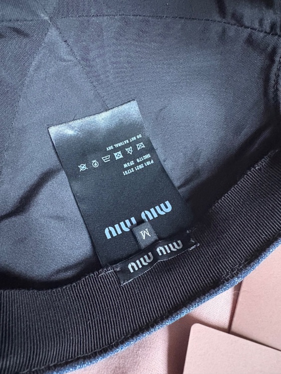 デニムキャップ（ブランド財布・小物）の商品画像 - 査定依頼日：2025年6月25日 - 最高査定価格：30,000円