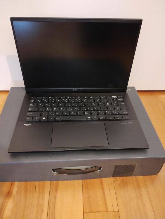 ASUS Zenbook・UM3402Y（PC・タブレット）の商品画像 - 査定依頼日：2025年8月16日 - 最高査定価格：60,000円