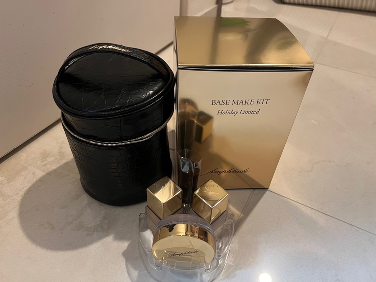 Amplitude（コスメ・美容・健康器具）の商品画像 - 査定依頼日：2022年7月30日