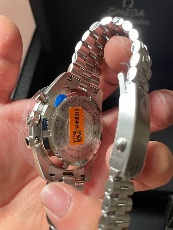 オメガ スピードマスター ス（高級時計）の商品画像 - 査定依頼日：2025年5月23日 - 最高査定価格：900,000円