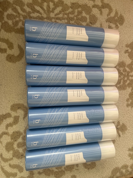 b.ris オーガニックスパークリングシャンプー（コスメ・美容・健康器具）の商品画像 - 査定依頼日：2026年4月8日 - 最高査定価格：6,800円