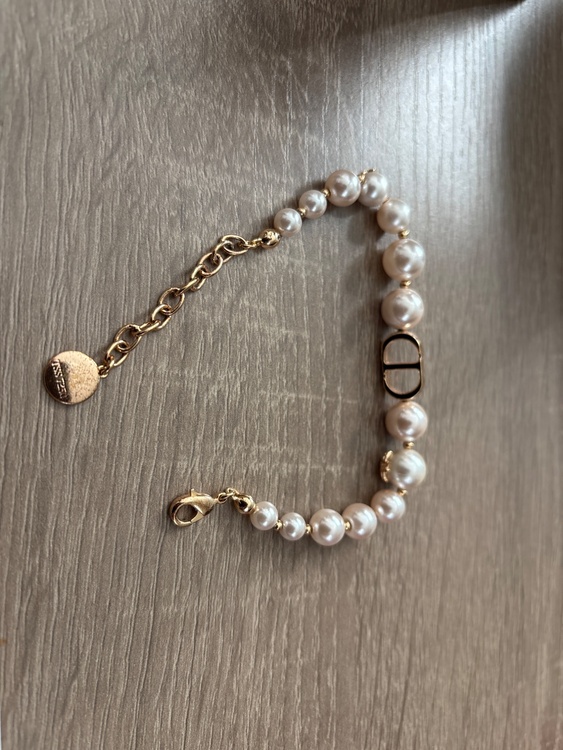 ディオール  （ブランドバッグ）の商品画像 - 査定依頼日：2026年3月11日 - 最高査定価格：38,000円