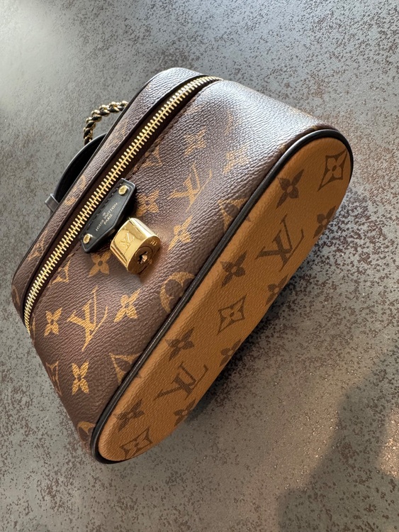 ルイヴィトン モノグラム （ブランドバッグ）の商品画像 - 査定依頼日：2025年9月29日 - 最高査定価格：200,000円