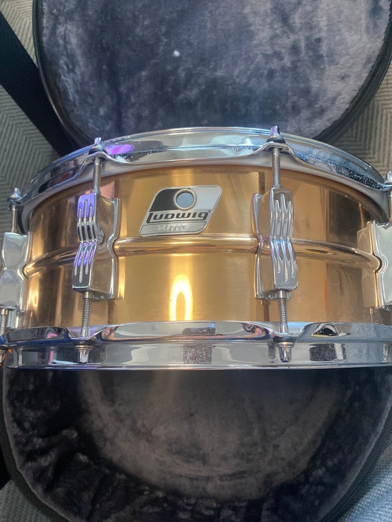 スネア Ludwig LM305（ピアノ・楽器・PA機材）の商品画像 - 査定依頼日：2026年5月25日 - 最高査定価格：8,000円
