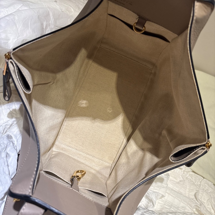 ハンモック（古着・ファッション）の商品画像 - 査定依頼日：2025年9月10日 - 最高査定価格：110,000円