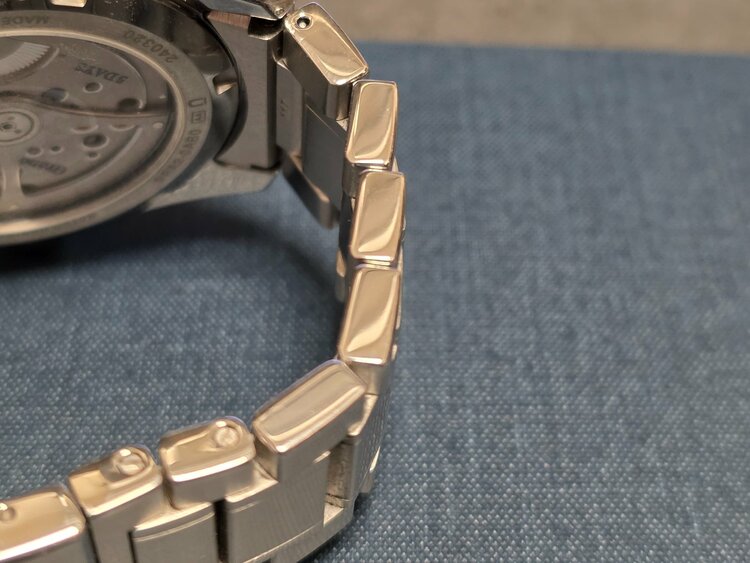 SLGA009（高級時計）の商品画像 - 査定依頼日：2026年1月5日 - 最高査定価格：750,000円