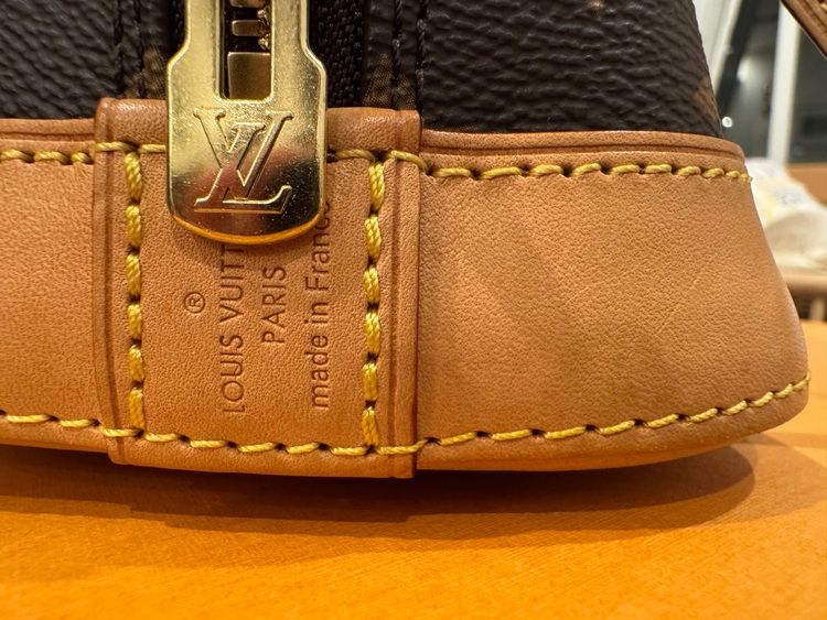 ルイヴィトン アルマ （ブランドバッグ）の商品画像 - 査定依頼日：2025年7月23日 - 最高査定価格：180,000円