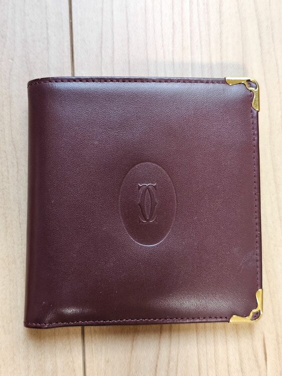 カルティエ　財布（ブランド財布・小物）の商品画像 - 査定依頼日：2025年9月30日 - 最高査定価格：4,000円