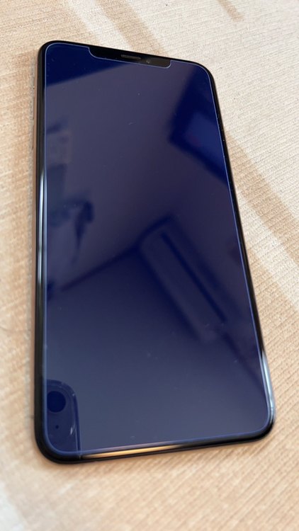 iPhoneXsmax256GB ゴールド（スマホ）の商品画像 - 査定依頼日：2023年4月28日 - 最高査定価格：25,000円