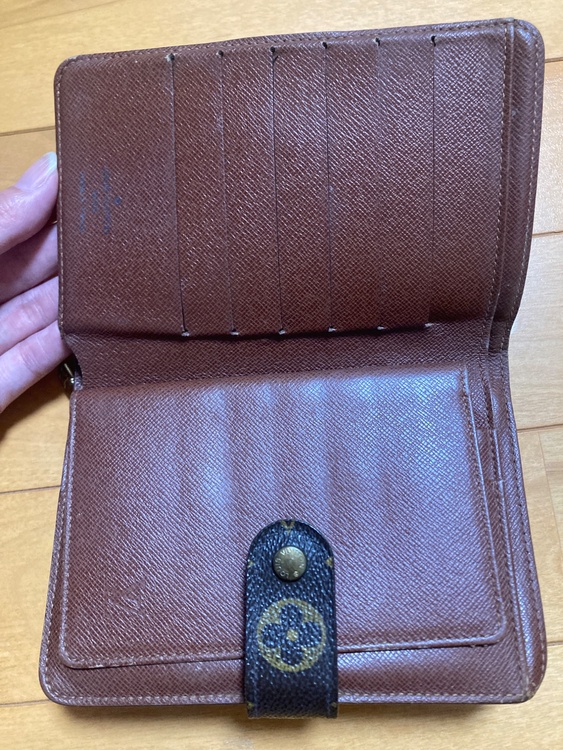 型番はわかりません。（ブランド財布・小物）の商品画像 - 査定依頼日：2026年7月29日 - 最高査定価格：3,000円