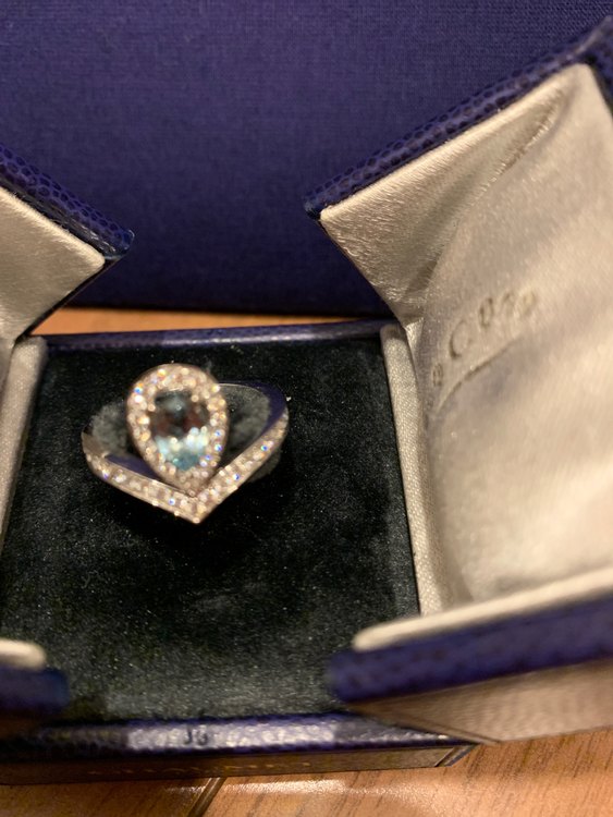 ショーメ　ジョセフィーヌ（宝石）の商品画像 - 査定依頼日：2023年1月11日 - 最高査定価格：400,000円