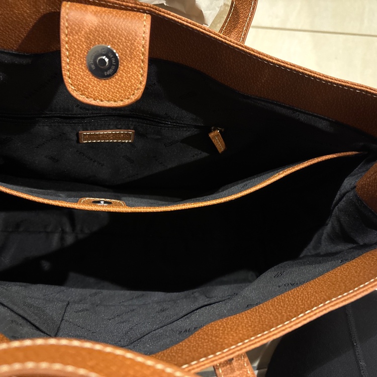 バレンシアガ（ブランドバッグ）の商品画像 - 査定依頼日：2026年1月21日 - 最高査定価格：30,000円