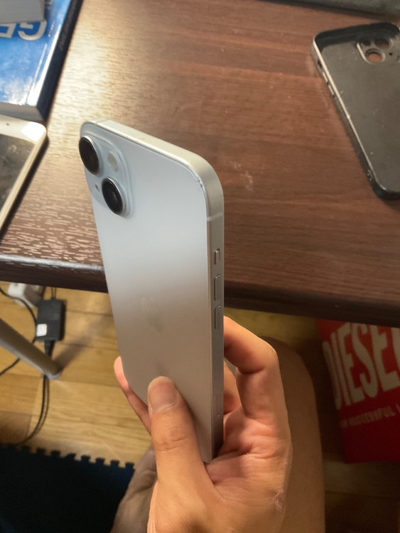 iPhone iPhone 15 Plus 128GB docomo（スマホ）の商品画像 - 査定依頼日：2026年6月24日 - 最高査定価格：49,000円