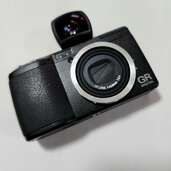 Ricoh GR （カメラ）の商品画像 - 査定依頼日：2025年4月17日 - 最高査定価格：15,000円