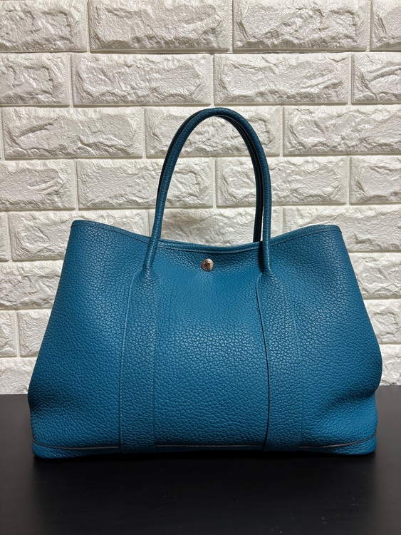 エルメス ガーデンパーティPM ネゴンダ ブルーイズミール C刻印（ブランドバッグ）の商品画像 - 査定依頼日：2025年9月18日 - 最高査定価格：310,000円