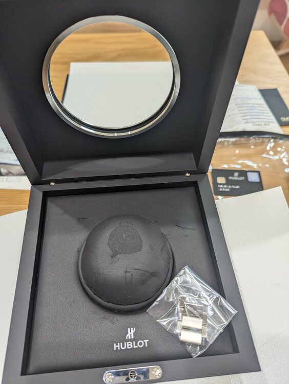 アエロフュージョン　スケルトンチタニウム（高級時計）の商品画像 - 査定依頼日：2026年6月15日 - 最高査定価格：1,000,000円
