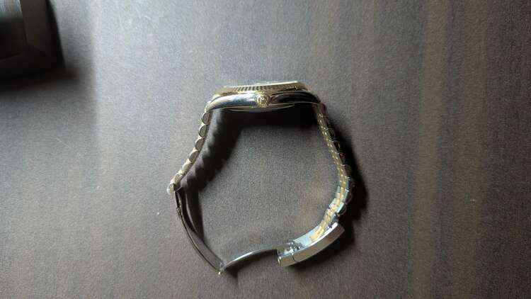 ロレックス デイトジャスト （高級時計）の商品画像 - 査定依頼日：2025年3月17日 - 最高査定価格：3,000,000円