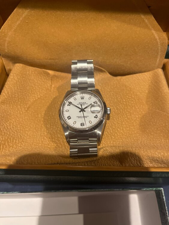 ロレックス その他 1520（高級時計）の商品画像 - 査定依頼日：2025年2月27日 - 最高査定価格：630,000円