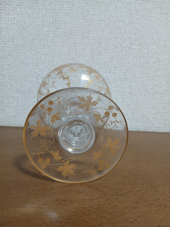 アンティーク金彩グラス(シャンパングラス)（美術品・骨董品）の商品画像 - 査定依頼日：2026年8月4日 - 最高査定価格：10,000円