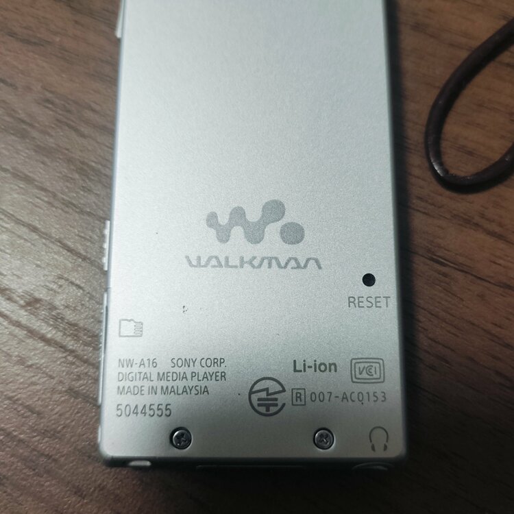 WALKMAN　NW-A16（オーディオ・スピーカー）の商品画像 - 査定依頼日：2026年3月7日 - 最高査定価格：2,100円