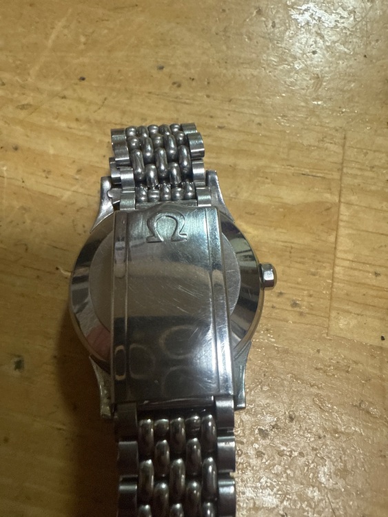 分からない（高級時計）の商品画像 - 査定依頼日：2025年11月29日 - 最高査定価格：200,000円