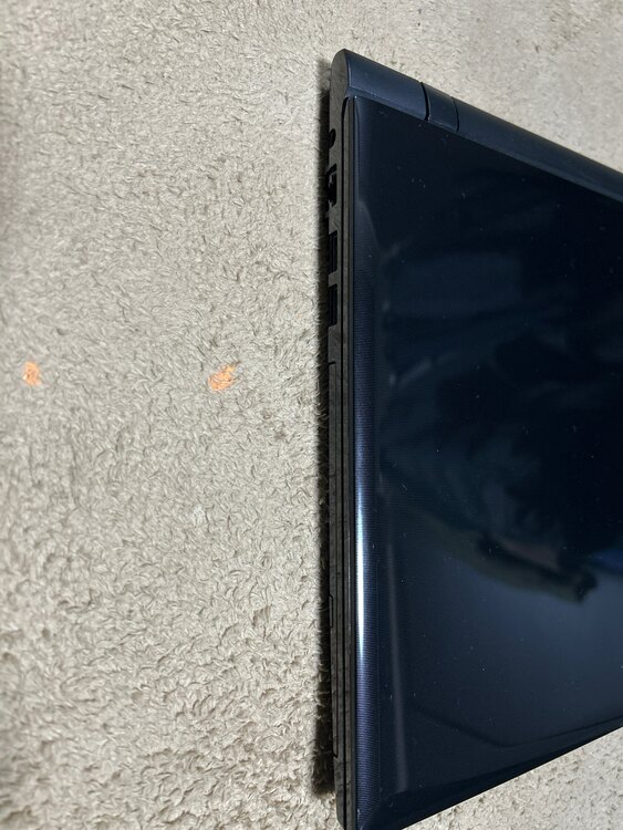 東芝 dynabook T75/UB（PC・タブレット）の商品画像 - 査定依頼日：2025年3月9日 - 最高査定価格：1,500円