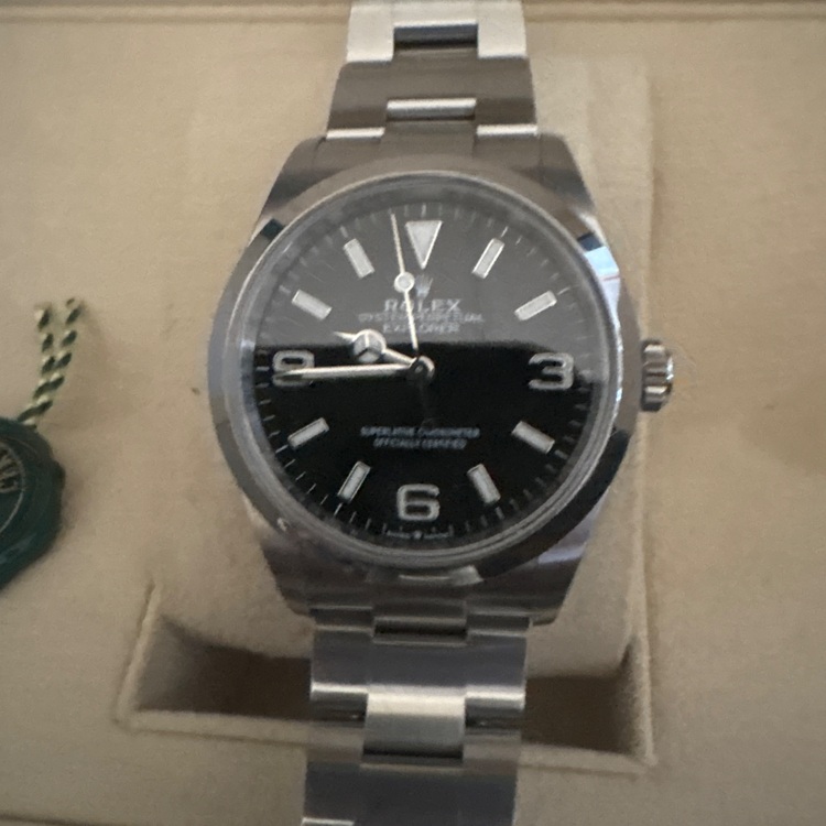 ロレックス エクスプローラー （高級時計）の商品画像 - 査定依頼日：2025年6月23日 - 最高査定価格：1,230,000円