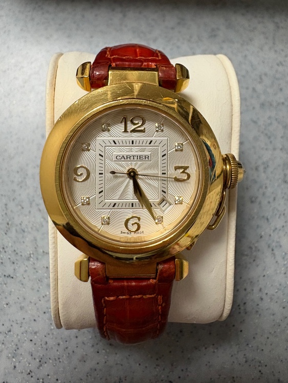 パシャドゥカルティエ（高級時計）の商品画像 - 査定依頼日：2026年4月1日 - 最高査定価格：1,000,000円