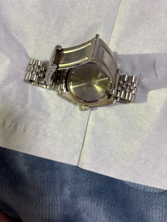 ロレックス デイトジャスト 322（高級時計）の商品画像 - 査定依頼日：2026年2月4日 - 最高査定価格：200,000円