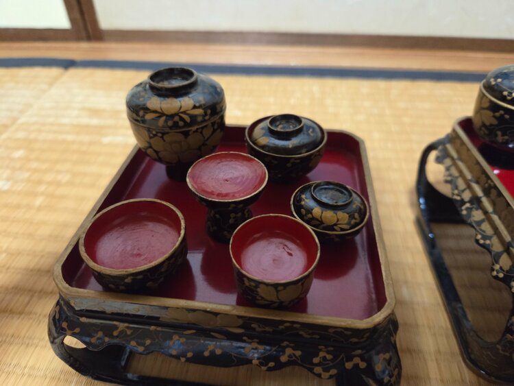 雛道具（美術品・骨董品）の商品画像 - 査定依頼日：2026年9月10日 - 最高査定価格：3,000円