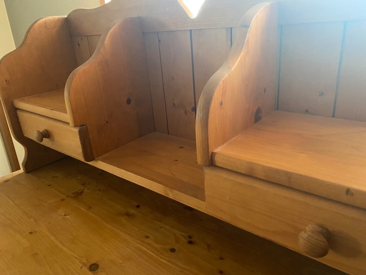 パイン材学習机セット（家具・寝具）の商品画像 - 査定依頼日：2025年9月13日 - 最高査定価格：3,000円