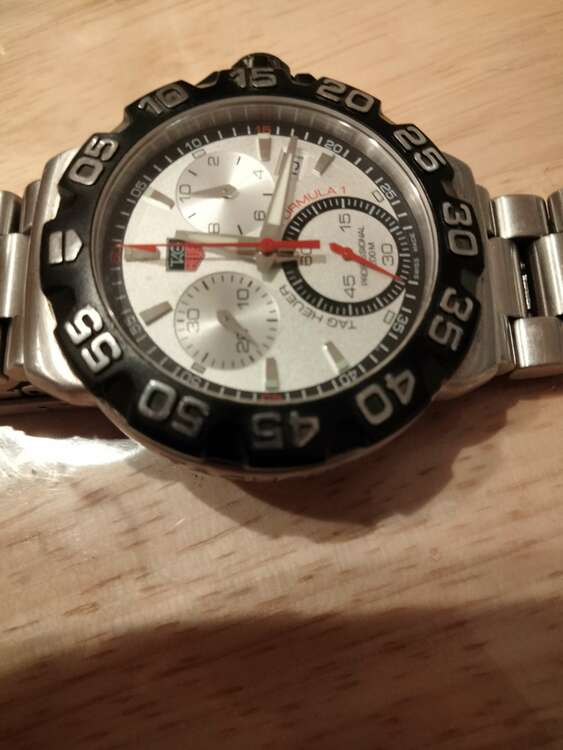 タグホイヤー フォーミュラ wah111（高級時計）の商品画像 - 査定依頼日：2025年4月15日 - 最高査定価格：85,000円