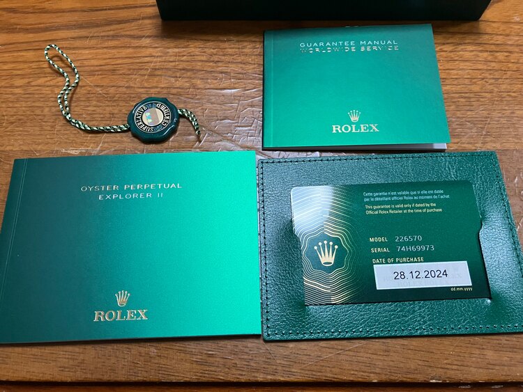 ロレックス エクスプローラー 22657（高級時計）の商品画像 - 査定依頼日：2025年1月20日 - 最高査定価格：1,680,000円