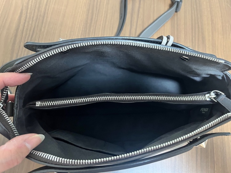 8BL1465QJF03BL バイザウェイ ミディアム（ブランドバッグ）の商品画像 - 査定依頼日：2025年10月31日 - 最高査定価格：65,000円