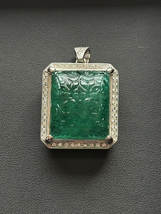 エメラルドトップ（金・貴金属）の商品画像 - 査定依頼日：2026年2月10日 - 最高査定価格：7,700,000円