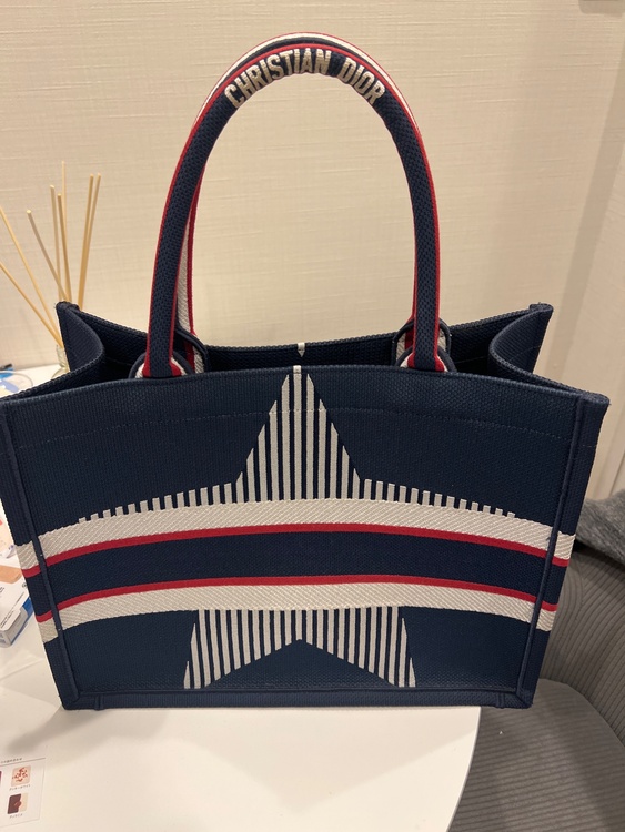 ディオールバッグ（ブランドバッグ）の商品画像 - 査定依頼日：2026年1月25日 - 最高査定価格：130,000円