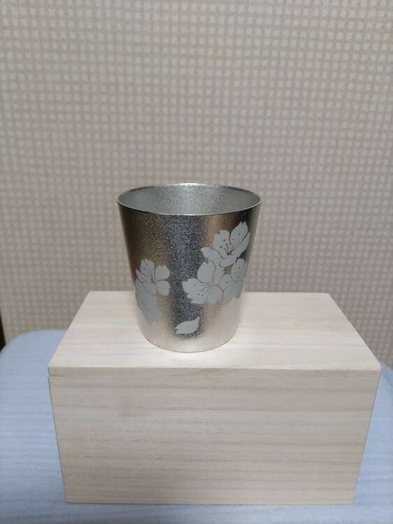 NAJIMIタンブラー 四季の盃 桜（食器）の商品画像 - 査定依頼日：2025年4月20日 - 最高査定価格：3,000円