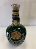 ロイヤルサルート　緑（お酒）の商品画像 - 査定依頼日：2022年10月4日 - 最高査定価格：2,500円