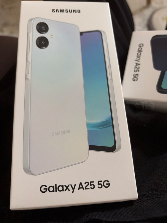 Galaxy Galaxy A23 シリーズ docomo（スマホ）の商品画像 - 査定依頼日：2026年9月14日 - 最高査定価格：5,000円
