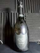 シャンパン ドン・ペリニヨン （お酒）の商品画像 - 査定依頼日：2025年5月25日 - 最高査定価格：63,000円