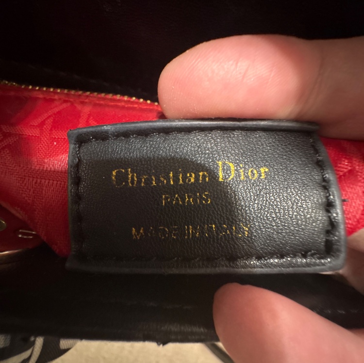 ディオール  （ブランドバッグ）の商品画像 - 査定依頼日：2026年3月19日 - 最高査定価格：280,000円