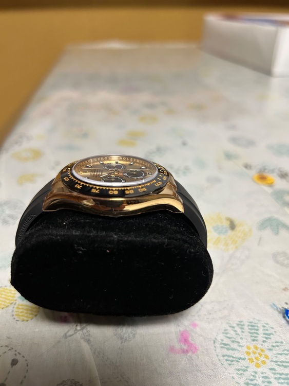 ロレックス デイトナ 116518LN（高級時計）の商品画像 - 査定依頼日：2026年2月4日 - 最高査定価格：7,800,000円