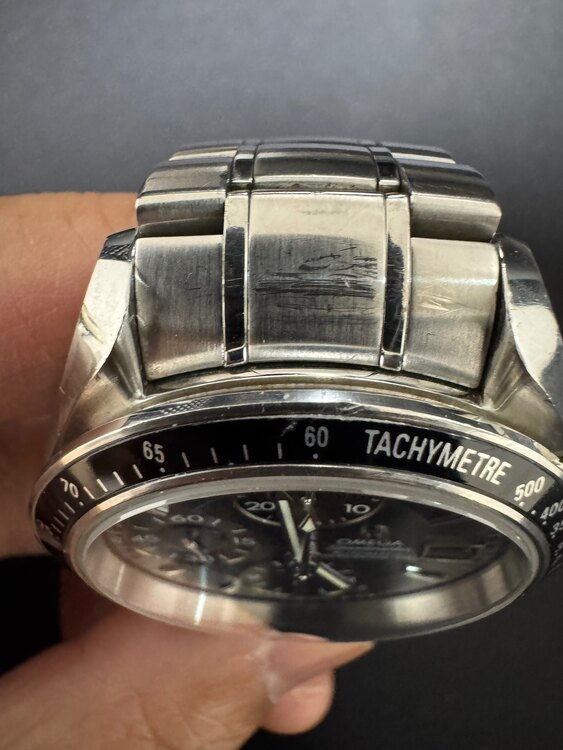 スピードマスターデイト　3210.50（高級時計）の商品画像 - 査定依頼日：2025年5月19日 - 最高査定価格：295,000円