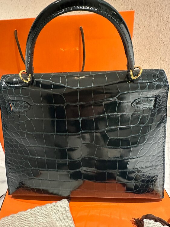 エルメス ケリー （ブランドバッグ）の商品画像 - 査定依頼日：2025年1月29日 - 最高査定価格：1,200,000円