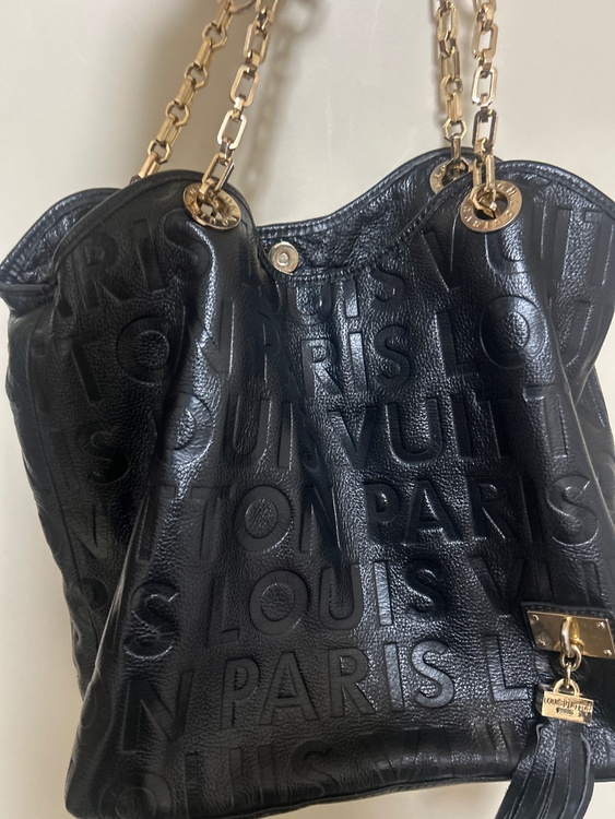 ルイヴィトンバッグ（ブランドバッグ）の商品画像 - 査定依頼日：2025年12月24日 - 最高査定価格：70,000円